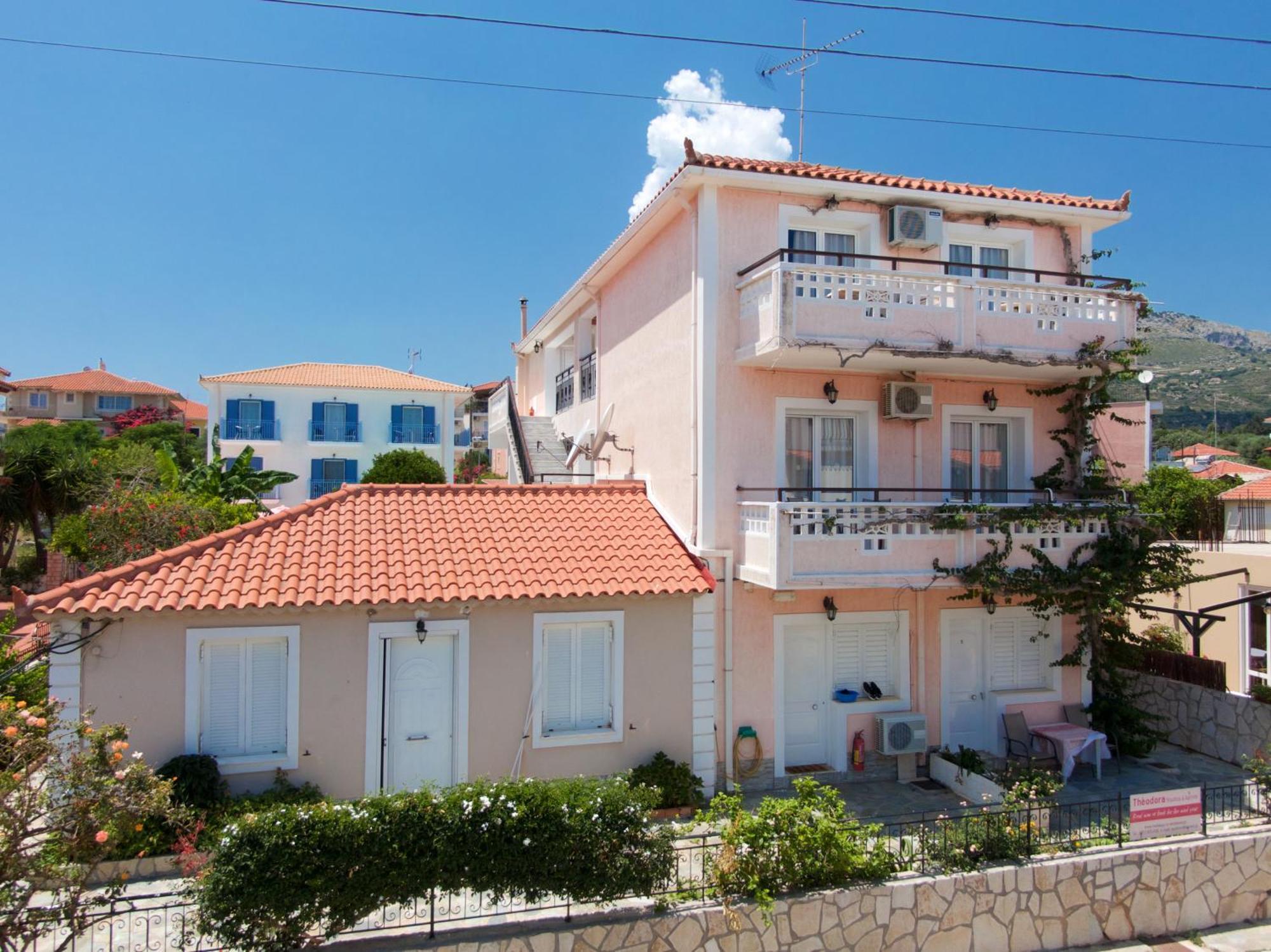 Theodora Studios & Apartments Skala  Exterior foto